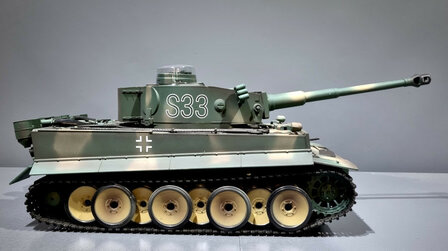 RC tank RC German Tiger I S33 Heng Long - 1:16, rook en geluid, metalen gearboxen, 2,4Ghz, V 7.0