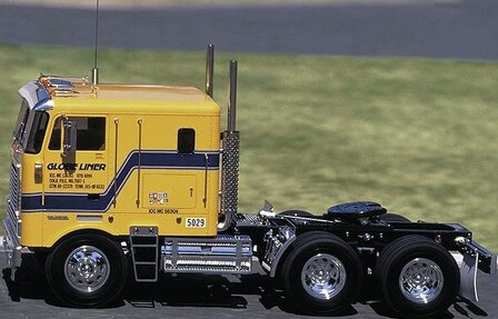 Tamiya bouwpakket vrachtwagen US Truck Globe Liner  1:14