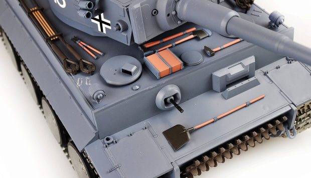 RC tank  advanced line IR/BB Tiger 1 2.4GHZ  Control edition V6.0
