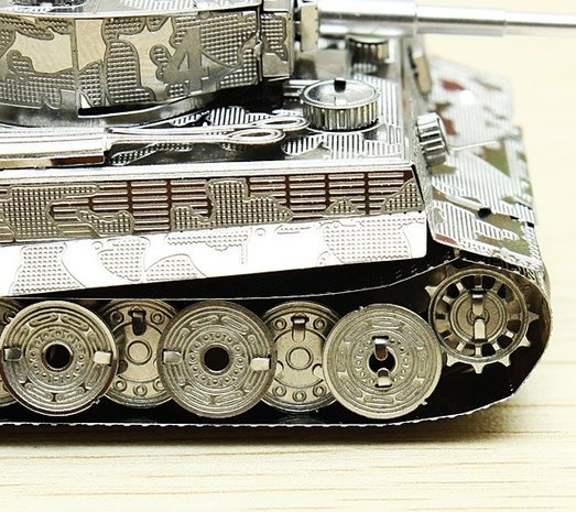 Metalen bouwpakket Tiger Tank DIY 3D Laser Cut 